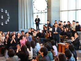 김민석 국무총리, 하이브(HYBE) 현장 방문 기사 이미지